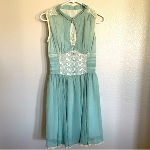 Vintage 40’s style dress